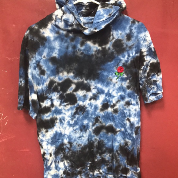 88 Other - 88 shortsleeved hoodie